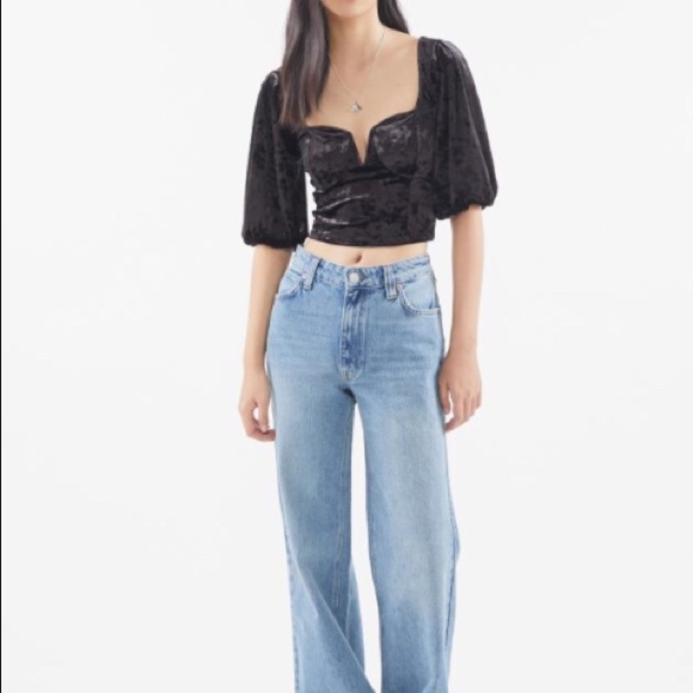 BDG Mid-Rise Stovepipe Jean